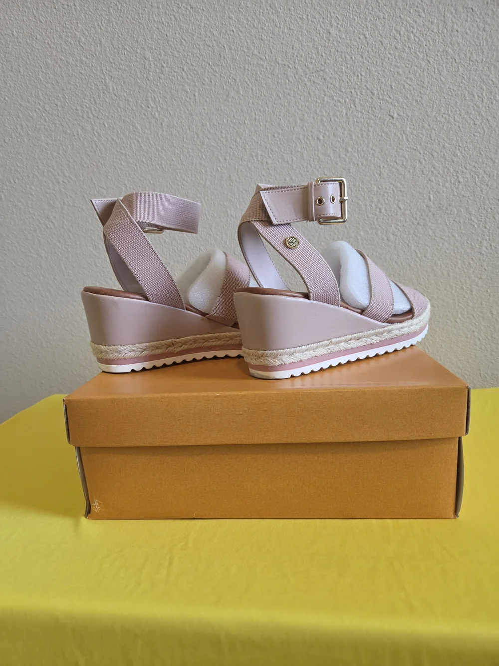 Unisa stylish pink